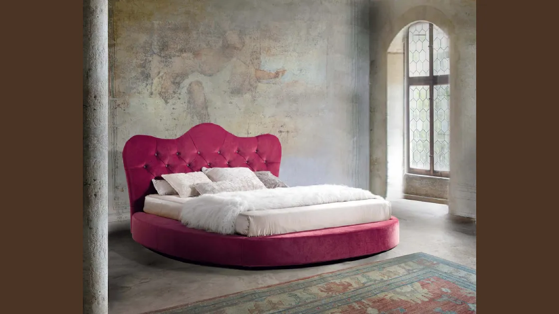 Letto tondo in tessuto con testiera sagomata Bacio di Lettissimi